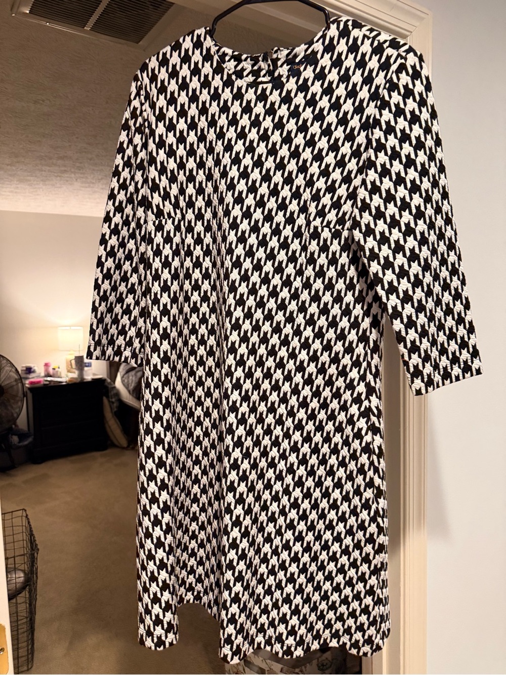 Just...Taylor Black and White Houndstooth Midi Dress